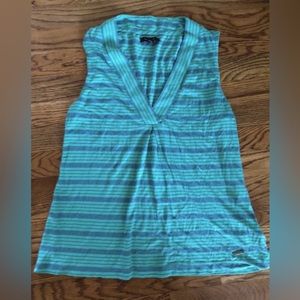 NAUTICA STRIPED SLEEVELESS V-NECK BLOUSE